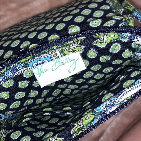 Vera Bradley Crossbody Purse - Picture 5 of 8